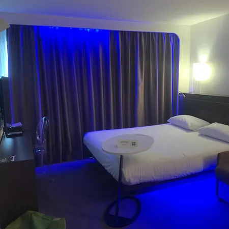 Ibis Styles Lorient فندق