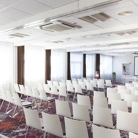 Ibis Styles Lorient فندق